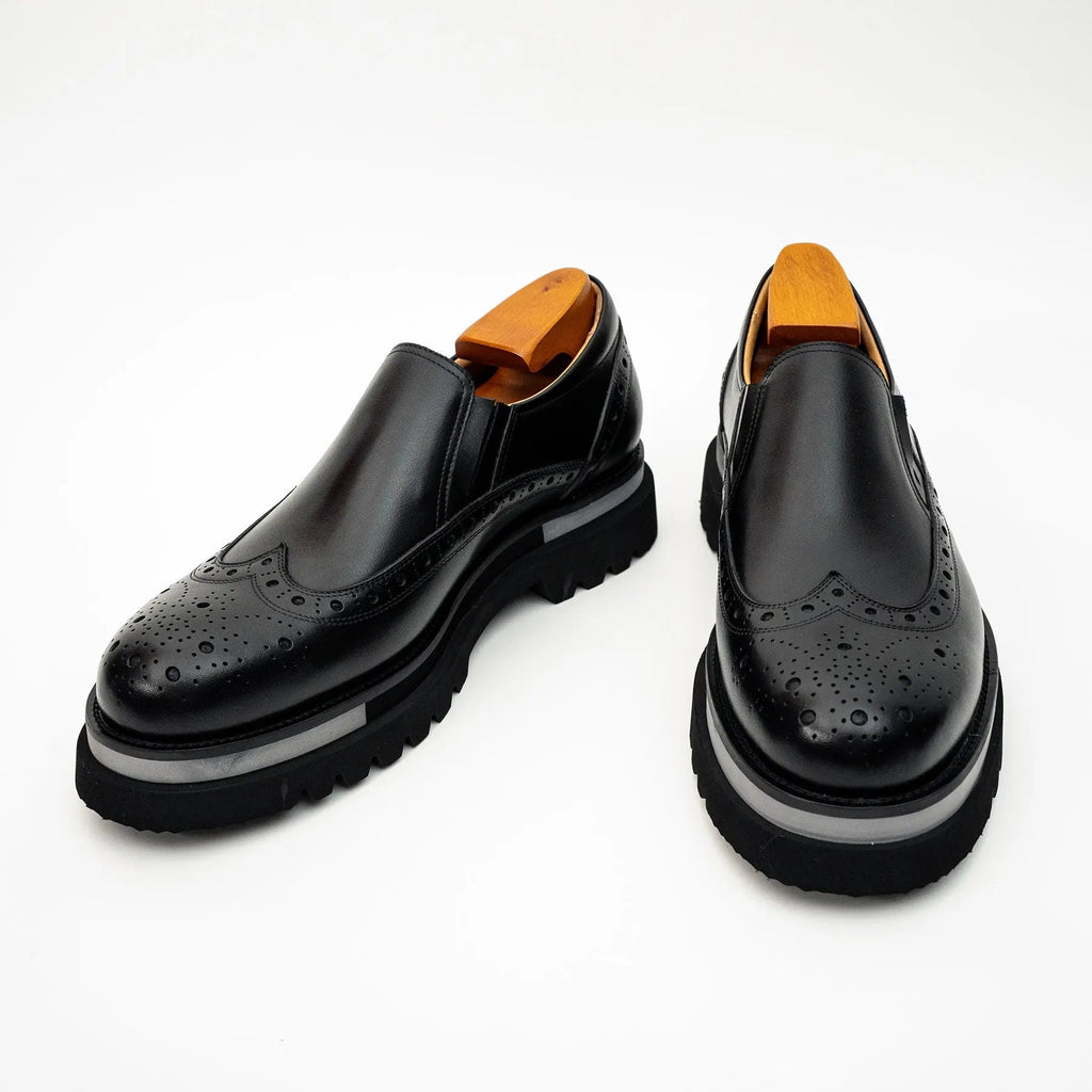 Black Brogue Lug-Sole Loafer DIVINCH