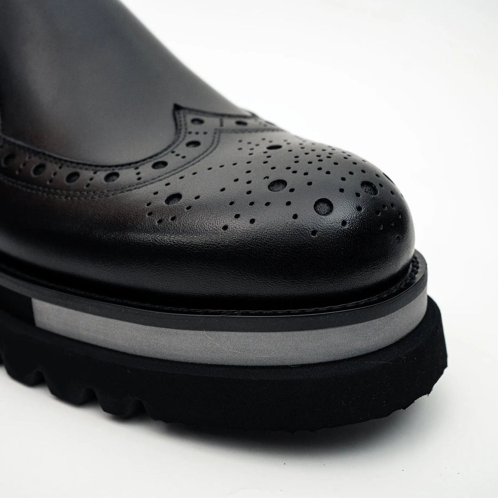 Black Brogue Lug-Sole Loafer DIVINCH