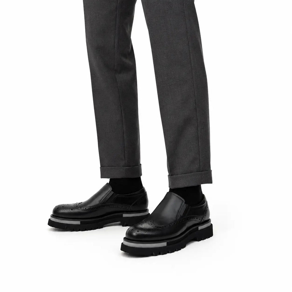 Black Brogue Lug-Sole Loafer DIVINCH