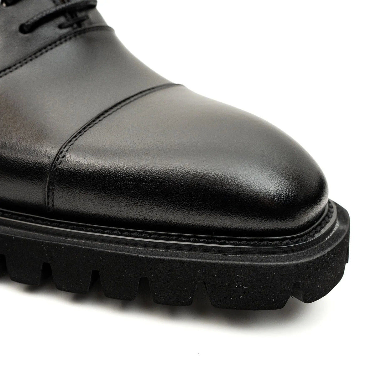 Black Calf Lug-Sole Oxford DIVINCH