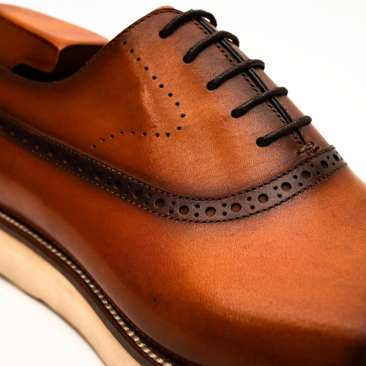 Black Crocodile-Textured Oxford DIVINCH