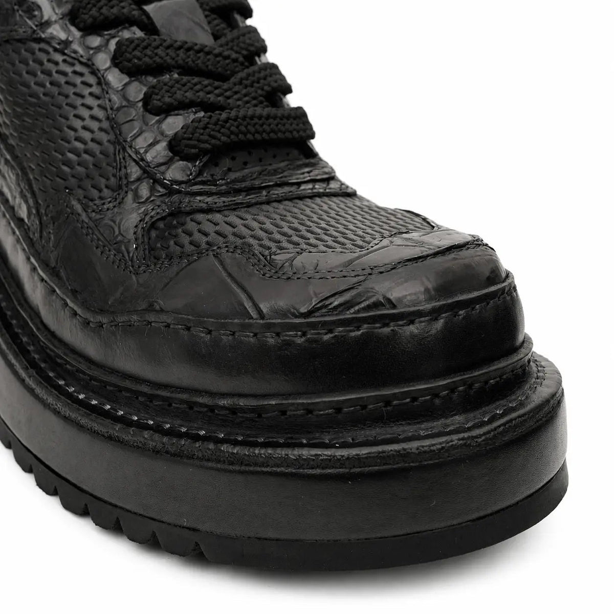 Black Crocodile-Textured Platform Sneaker DIVINCH