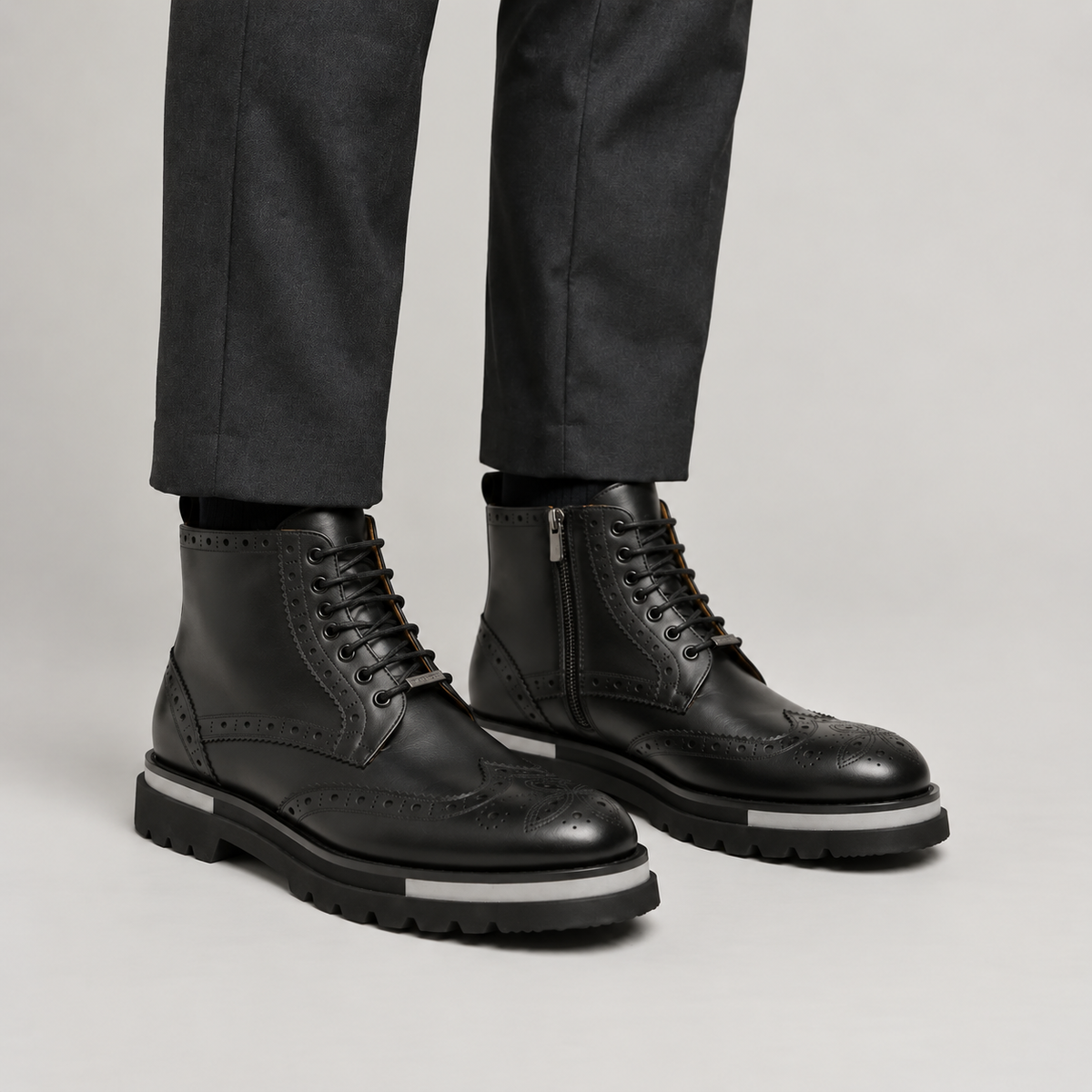 Black Glossy Lug-Sole Wingtip Ankle Boot with Rear Pull Tab DIVINCH