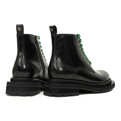 Black Leather Boots with Green Laces DIVINCH