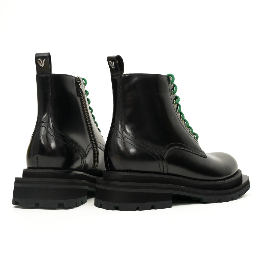 Black Leather Boots with Green Laces DIVINCH