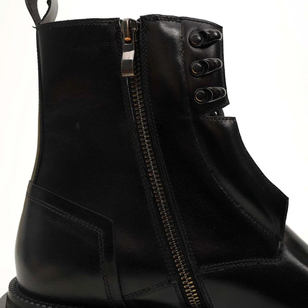 Black Leather Side-Zip Lug Sole Boots DIVINCH