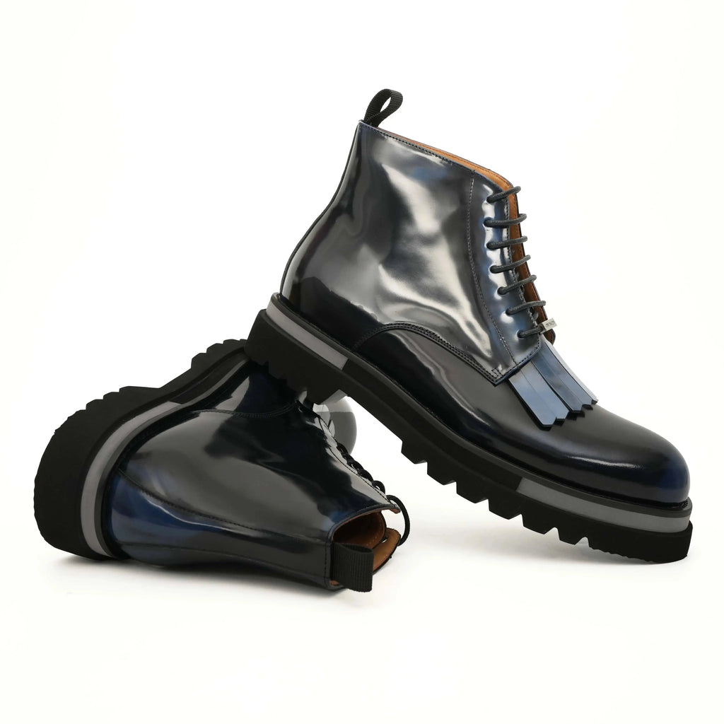 Black Patent Leather Lace-Up Boots DIVINCH