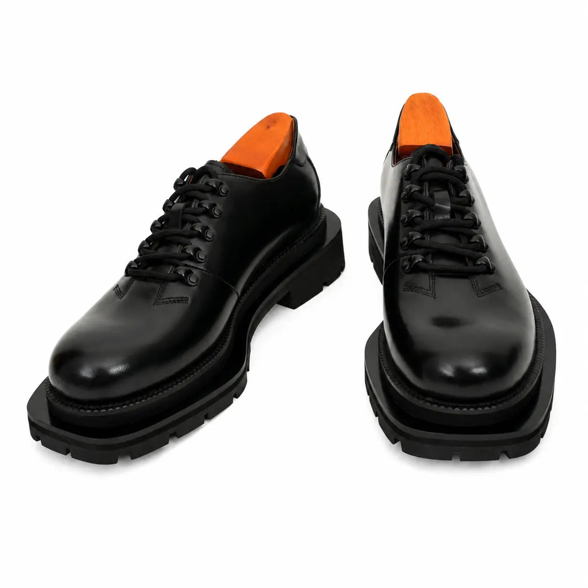 Black Platform Lug Derby DIVINCH
