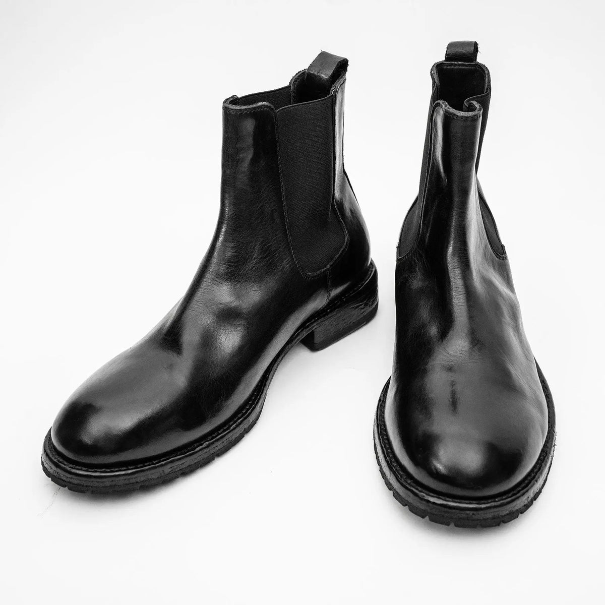 Black Washed Leather Chelsea Boot DIVINCH