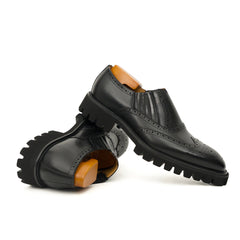 Black Wingtip Brogue Slip-On Shoes with Lug Sole DIVINCH