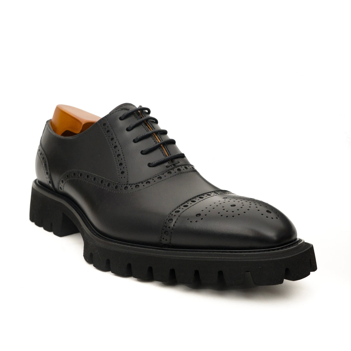 Black Wingtip Calf Leather Oxford Shoes DIVINCH