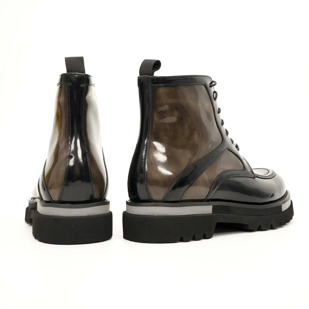 Black & Gold Patina Lace-Up Boots DIVINCH