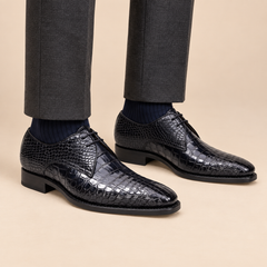 DIVINCH E840 Very Dark Blue Crocodile Derby on-foot hero