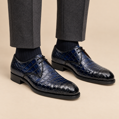 Dark blue crocodile scale plain-toe Derby shoes on model lower legs - DIVINCH E831