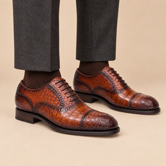 E820 reddish brown cap-toe Oxford hero