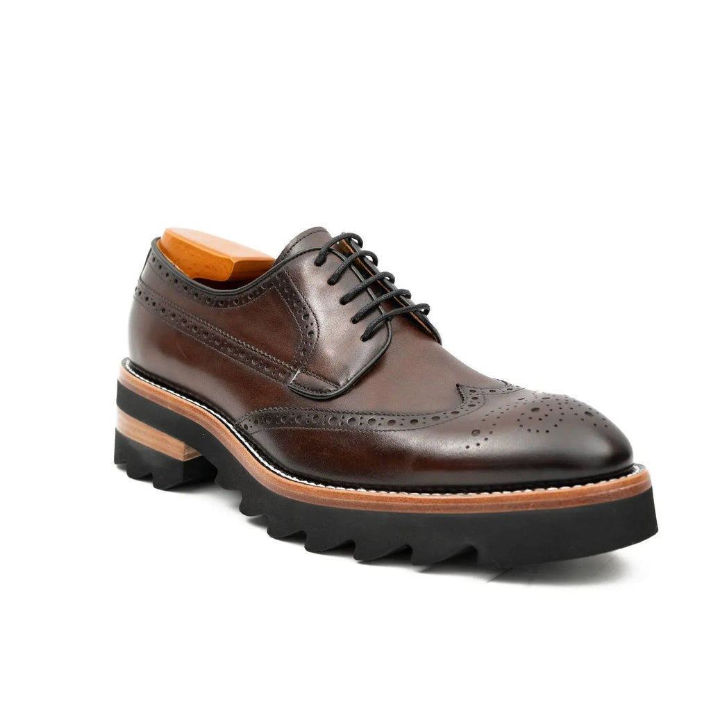 Calfskin Brogue Derby Shoes with Unique Leather Brown Divinch