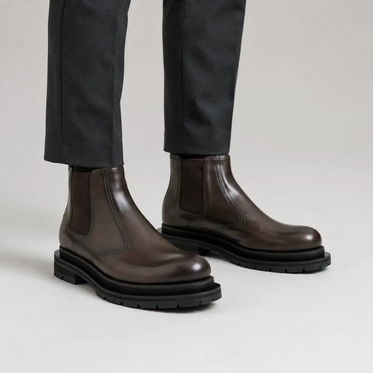 Glossy Platform Plain-Toe Chelsea Ankle Boot