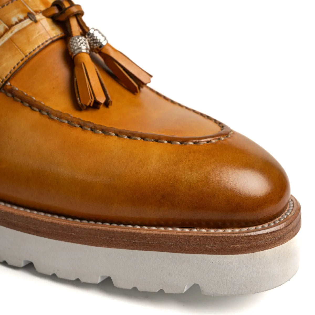 Crocodile Leather Tassel XL Loafers Antique Cognac Divinch