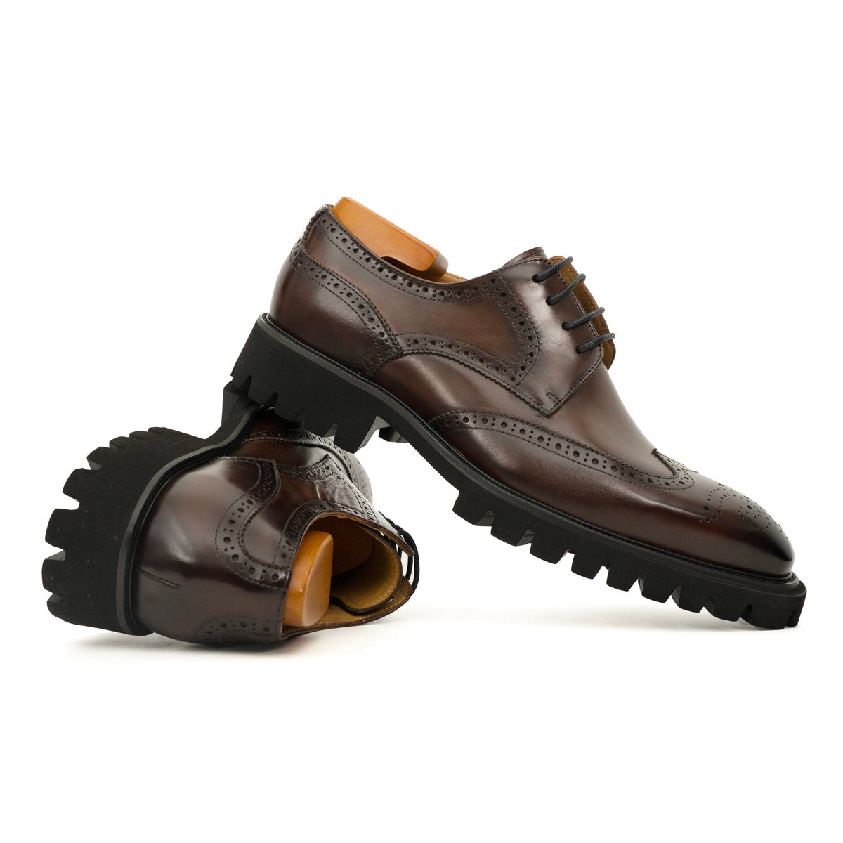 Dark Brown Glossy Lug-Sole Wingtip Derby Shoe DIVINCH