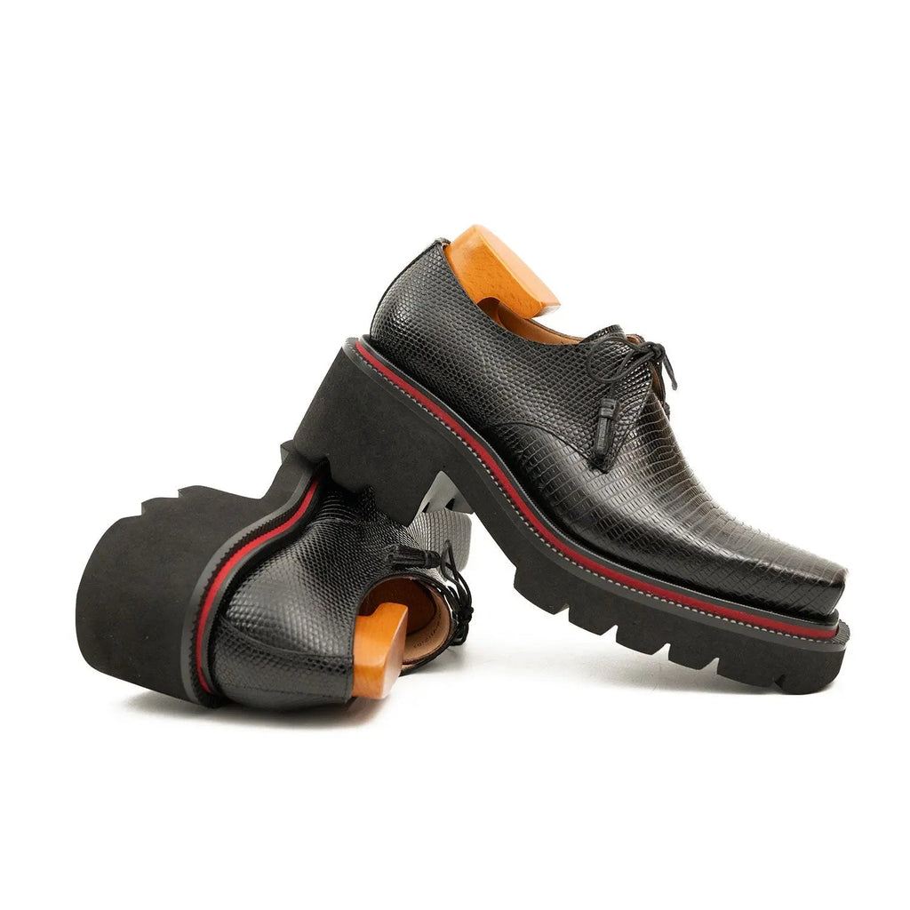 Derby shoes with thick soles, snake pattern embossing and tassels Divinch