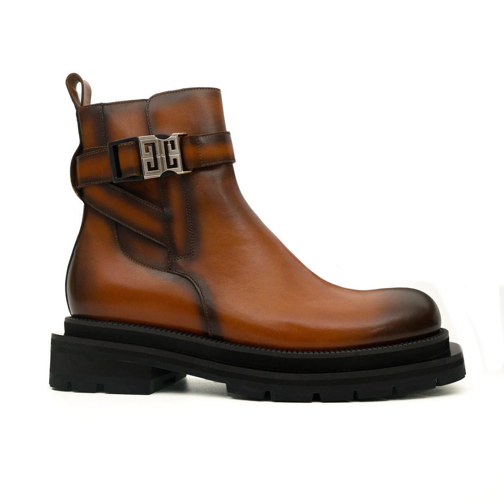 Glossy Platform Plain-Toe Buckle Ankle Boot with Rear Pull Tab DIVINCH