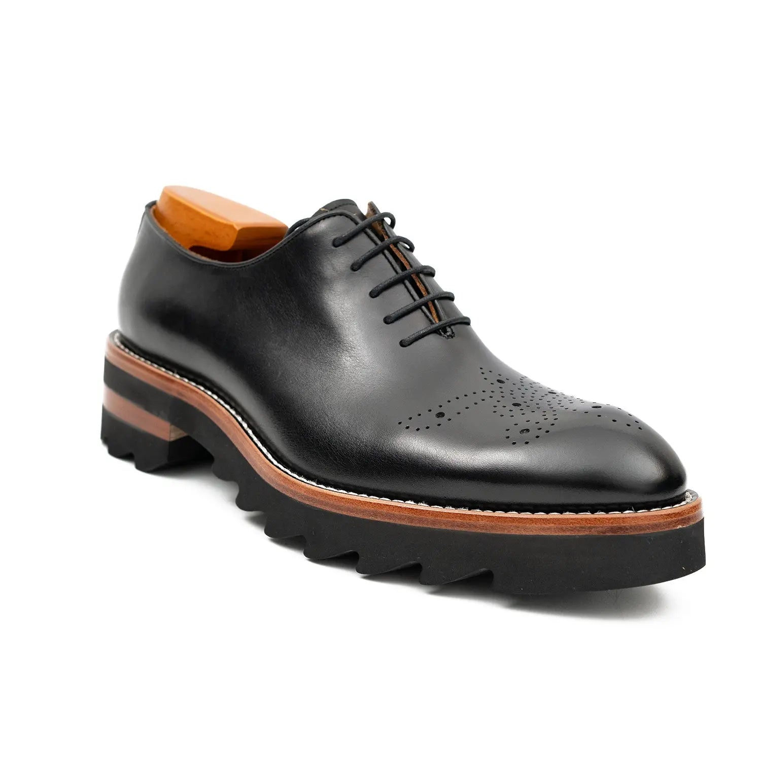 Handcrafted calfskin Oxford shoes Black DIVINCH