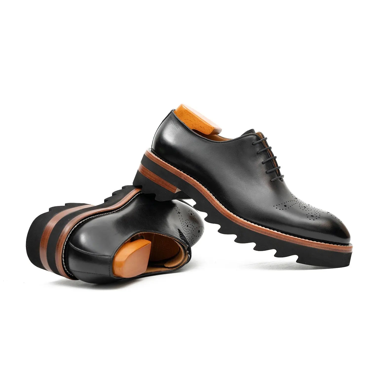 Handcrafted calfskin Oxford shoes Black DIVINCH