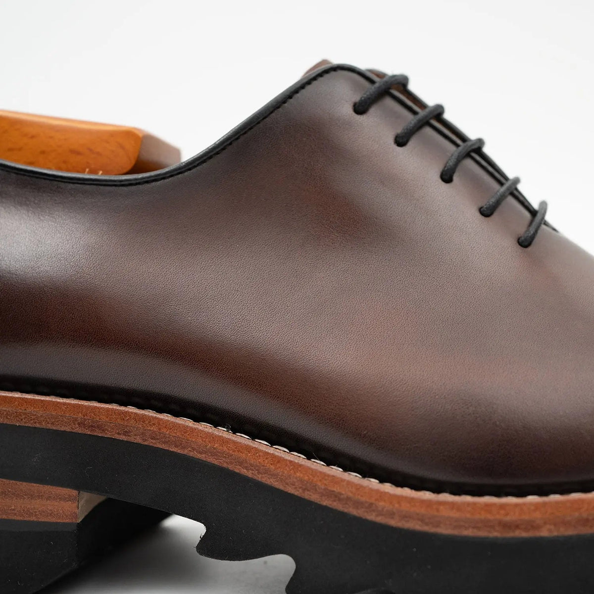 Handcrafted calfskin Oxford shoes Coffee DIVINCH