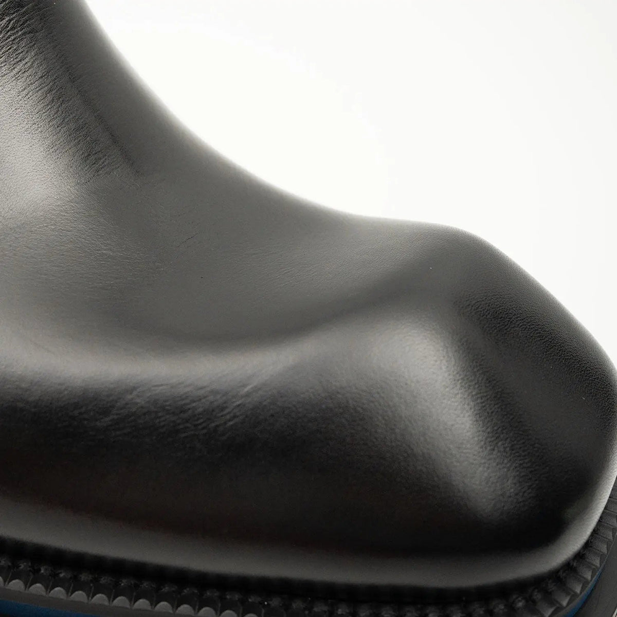 Luxury Black Leather Chelsea Boots DIVINCH