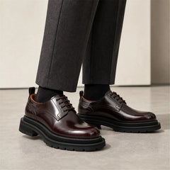 DIVINCH 8221KHA coffee lug sole derby shoes on foot